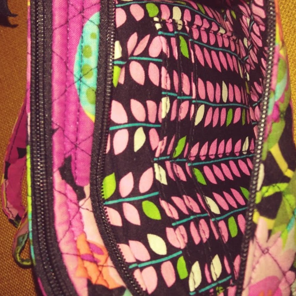 Vera Bradley Va VA Bloom Pink Floral Crossbody Shoulder Bag - Picture 5 of 7